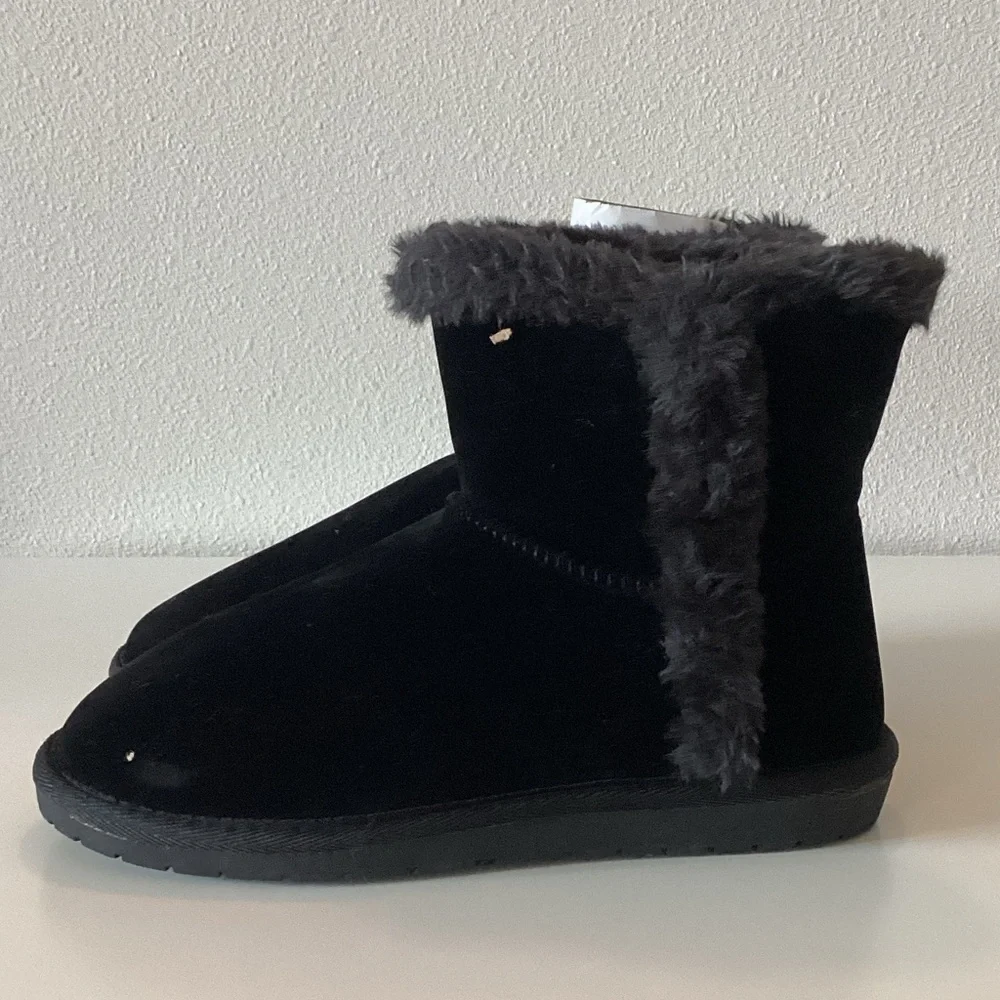 Sugar Women's Black‎ Fur-Lined Boots Size 6